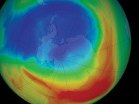 Phát hiện lỗ thủng tầng ozone lớn nhất ở Nam Cực