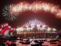 Sydney khuyến cáo người dân ở nhà xem pháo hoa mừng năm mới