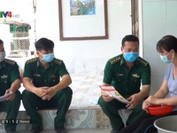 Bộ đội Biên phòng tỉnh Bến Tre giúp dân phòng dịch COVID-19