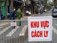 Dỡ bỏ lệnh cách ly phố Trúc Bạch, Hà Nội
