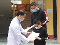 Thêm 12 bệnh nhân mắc COVID-19 ở Việt Nam được công bố khỏi bệnh