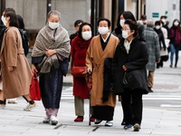Gần 40% số người nhiễm COVID-19 ở Tokyo dưới 40 tuổi