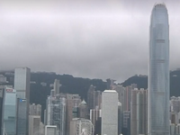 Giới đầu tư đại lục đua nhau bán tháo nhà tại Hong Kong (Trung Quốc)