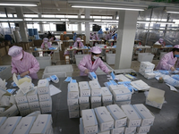 Trung Quốc thu được 1,4 tỷ USD từ xuất khẩu khẩu trang và thiết bị y tế
