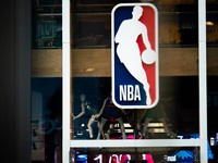 NBA quyên góp 1 triệu USD cho bang New York