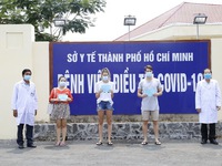 Thêm 4 ca COVID-19 khỏi bệnh tại Việt Nam, trong đó có 2 bệnh nhân Nam Phi