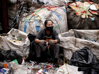 COVID-19 và rác thải nhựa: Cuộc chiến “chồng” cuộc chiến ở Thái Lan