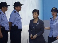 Đề nghị mức án 35 năm tù với cựu Tổng thống Park Geun-hye