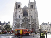 Cháy nhà thờ cổ được xây dựng từ thế kỷ 15 tại Pháp, nghi phạm đã bị bắt