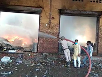 Cháy lớn tại nhà máy sản xuất nến ở Ấn Độ, 7 người thiệt mạng