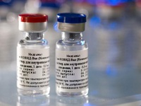 Việt Nam đã đặt mua vaccine COVID-19 của một số đối tác từ Nga và Anh