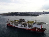 Turkey discovers large natural gas reserve off Black Sea