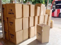 Đắk Lắk: Phát hiện xe ô tô chở 50 thùng khẩu trang y tế không rõ nguồn gốc
