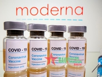 Mỹ hoãn phê duyệt vaccine Moderna cho nhóm tuổi 12-17