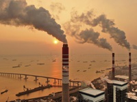 Lần đầu tiên kể từ khi đóng cửa vì COVID-19, lượng khí thải carbon của Trung Quốc giảm