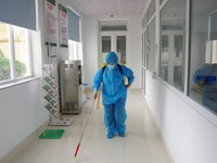 Ca nhiễm biến thể Omicron đầu tiên tại Việt Nam được ra viện