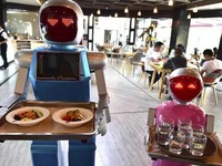 Robot - tương lai của ngành phục vụ