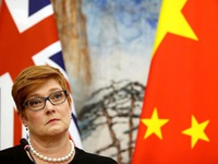Trung Quốc đình chỉ đối thoại kinh tế với Australia