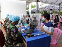 Campuchia tiêm vaccine cho 10 triệu người trong ba giai đoạn