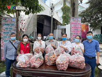 Gần 2 tấn vải thiều Bắc Giang được tiêu thụ tại Đài THVN
