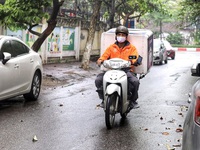 Hà Nội tạm dừng hoạt động vận chuyển hàng hóa bằng xe mô tô, xe 2 bánh