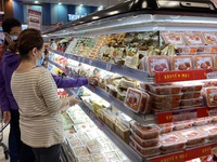 Hàng hóa dồi dào, người dân TP Hồ Chí Minh không nên lo lắng, đổ xô đi mua hàng