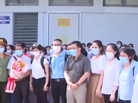 Y bác sĩ Thừa Thiên - Huế và Đà Nẵng lên đường hỗ trợ TP.HCM chống dịch