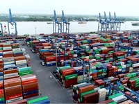 Hải quan TP Hồ Chí Minh đề xuất nhiều giải pháp giảm tải cho cảng Cát Lái