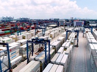 Đề nghị miễn phí điều chỉnh thông tin cho hàng chuyển từ cảng Cát Lái