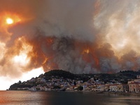 Cháy rừng dữ dội ở Hy Lạp, đe dọa cơ sở nghiên cứu hạt nhân ở Siberia