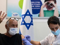 Israel: Mũi tiêm vaccine COVID-19 thứ tư tăng cường kháng thể gấp 5 lần