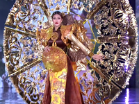 Miss Grand International 2022: Thiên Ân gặp sự cố với trang phục 14kg