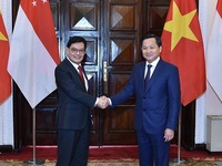 Singapore wishes to further enhance strategic partnership with Vietnam