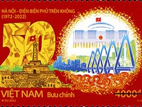 Phát hành bộ tem kỷ niệm 50 năm Chiến thắng 'Hà Nội - Điện Biên Phủ trên không'