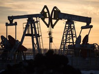 'Hiệu ứng domino' từ căng thẳng Nga-Ukraine đối với thị trường dầu mỏ