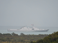 'Máy bay Australia có quyền theo dõi tàu hải quân Trung Quốc trong vùng biển của Australia'