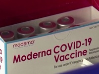 EMA cấp phép vaccine của Moderna cho trẻ 6-11 tuổi