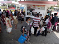 Sri Lanka chìm trong khủng hoảng kinh tế