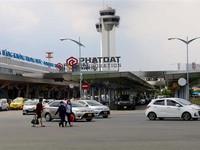 Cắt hợp đồng hãng xe nếu 'chặt chém' khách ở sân bay Tân Sơn Nhất