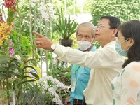 Exhibition on Ho Chi Minh City's typical agricultural products held
