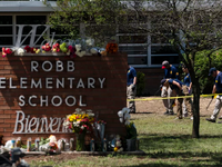 Cảnh sát Texas thừa nhận sai lầm trong vụ xả súng trường tiểu học khi hành động chậm trễ