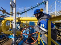 Nga chuyển hướng xuất khẩu dầu mỏ ra ngoài châu Âu