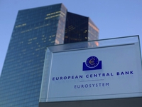 ECB bất ngờ tăng lãi suất: Thị trường tài chính quốc tế phản ứng tích cực