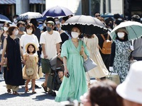 Số ca nhiễm mới COVID-19 liên tiếp tăng kỷ lục tại Nhật Bản