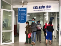 Bắc Giang: Ngăn chặn hiện tượng 'cò mồi' chèo kéo người dân đến khám chữa bệnh