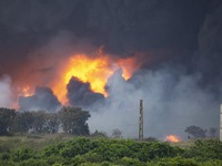 Cuba cảnh báo ô nhiễm môi trường do đám cháy nghiêm trọng ở kho dầu