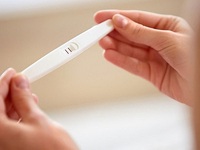 Báo động gia tăng vô sinh do phá thai vị thành niên