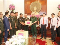 Cambodian delegations pay Tet visits to Vietnamese localities