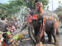 Thái Lan tổ chức Tết Songkran hoành tráng nhằm thúc đẩy du lịch