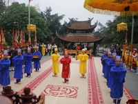 Incense ceremonies for Vietnamese ancestors held in Phu Tho province